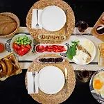 Paydos ホームステイ カシュ