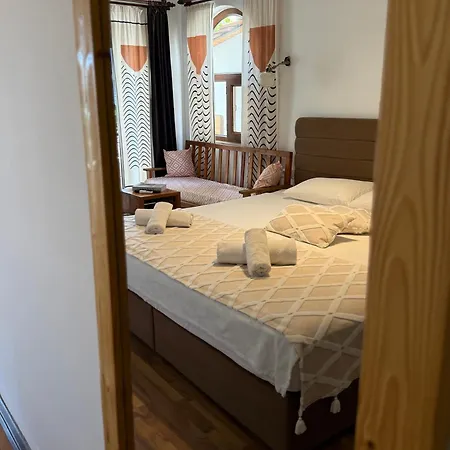 Séjour chez l'habitant Paydos *